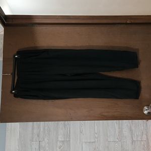 SHEIN Elastic Waist Slant Patch Pocket Capri Pants